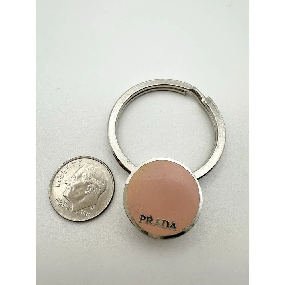 Pre-owned Prada Enamel Key Ring with Metal Logo